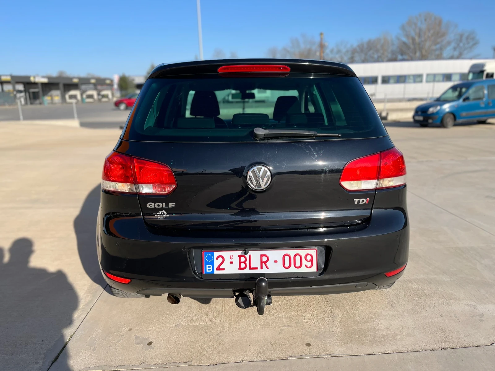 VW Golf, снимка 6 - Автомобили и джипове - 53831645