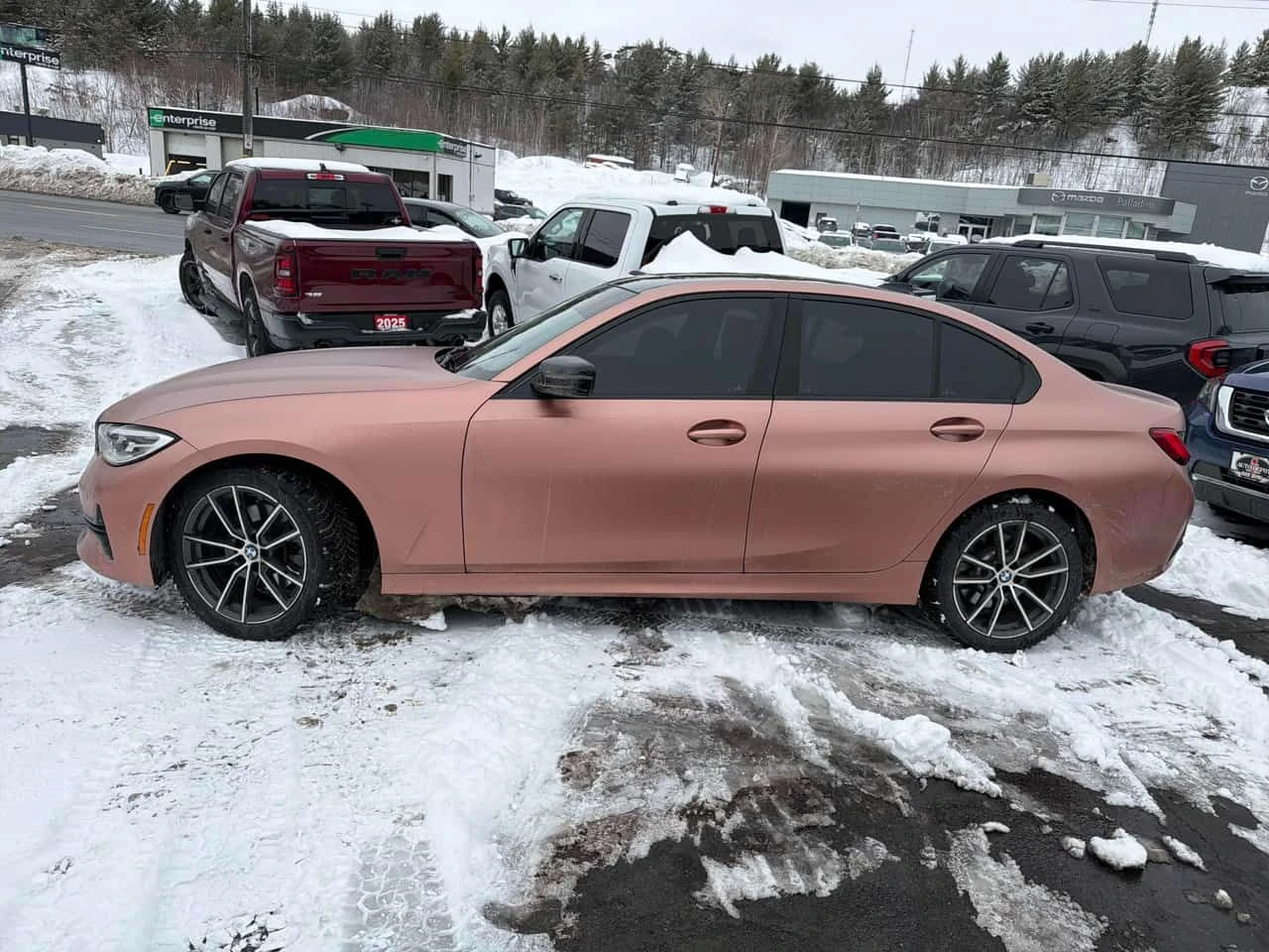 BMW 330 * xDrive * CARFAX * ROSE GOLD * КАМЕРА * ПОДГРЕВИ , снимка 2 - Автомобили и джипове - 53918069