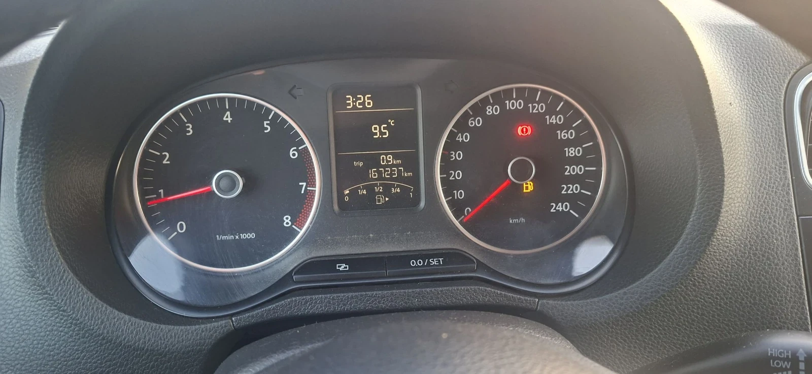 VW Polo 1, 4 БЕНЗИН/ГАЗ, снимка 9 - Автомобили и джипове - 53981460