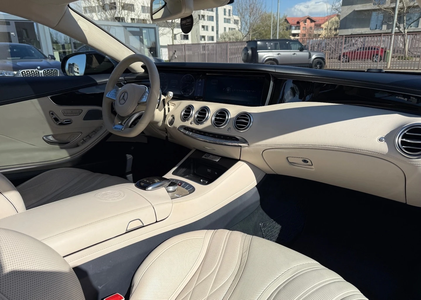 Mercedes-Benz S 63 AMG 4MATIC Coupe, снимка 6 - Автомобили и джипове - 54630534