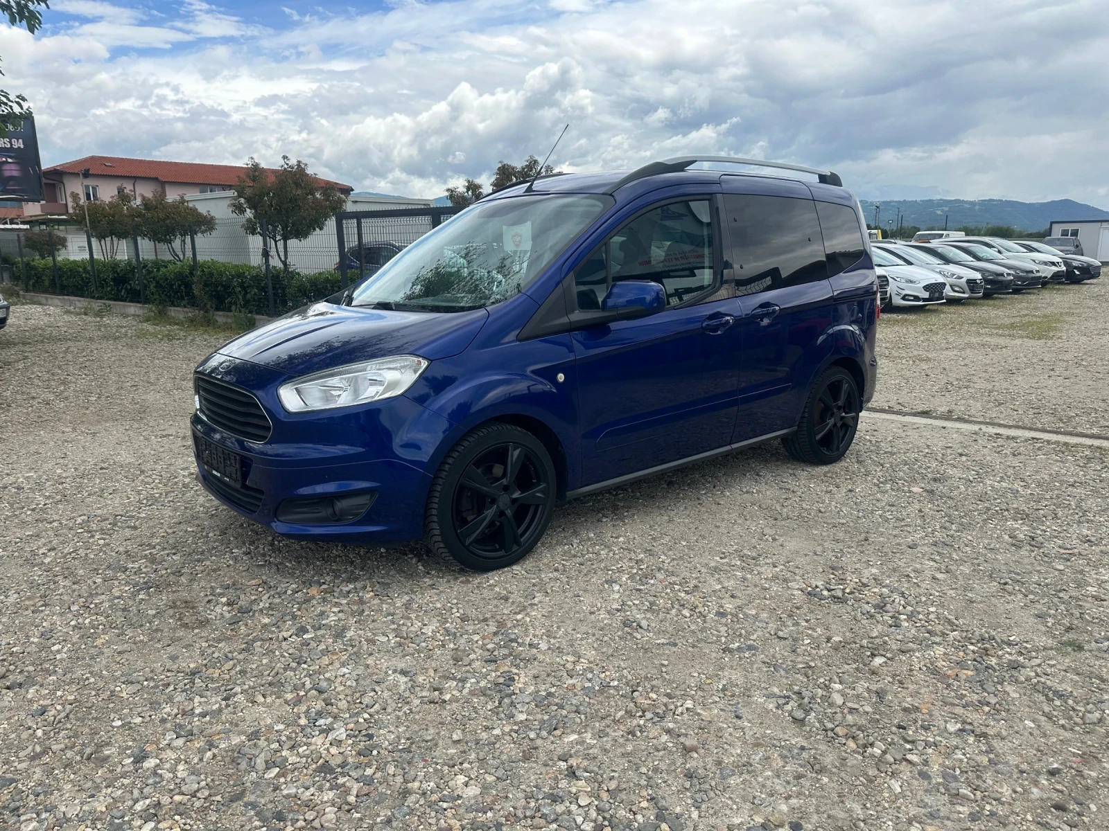 Ford Courier 1.0 EcoBoost Titanium