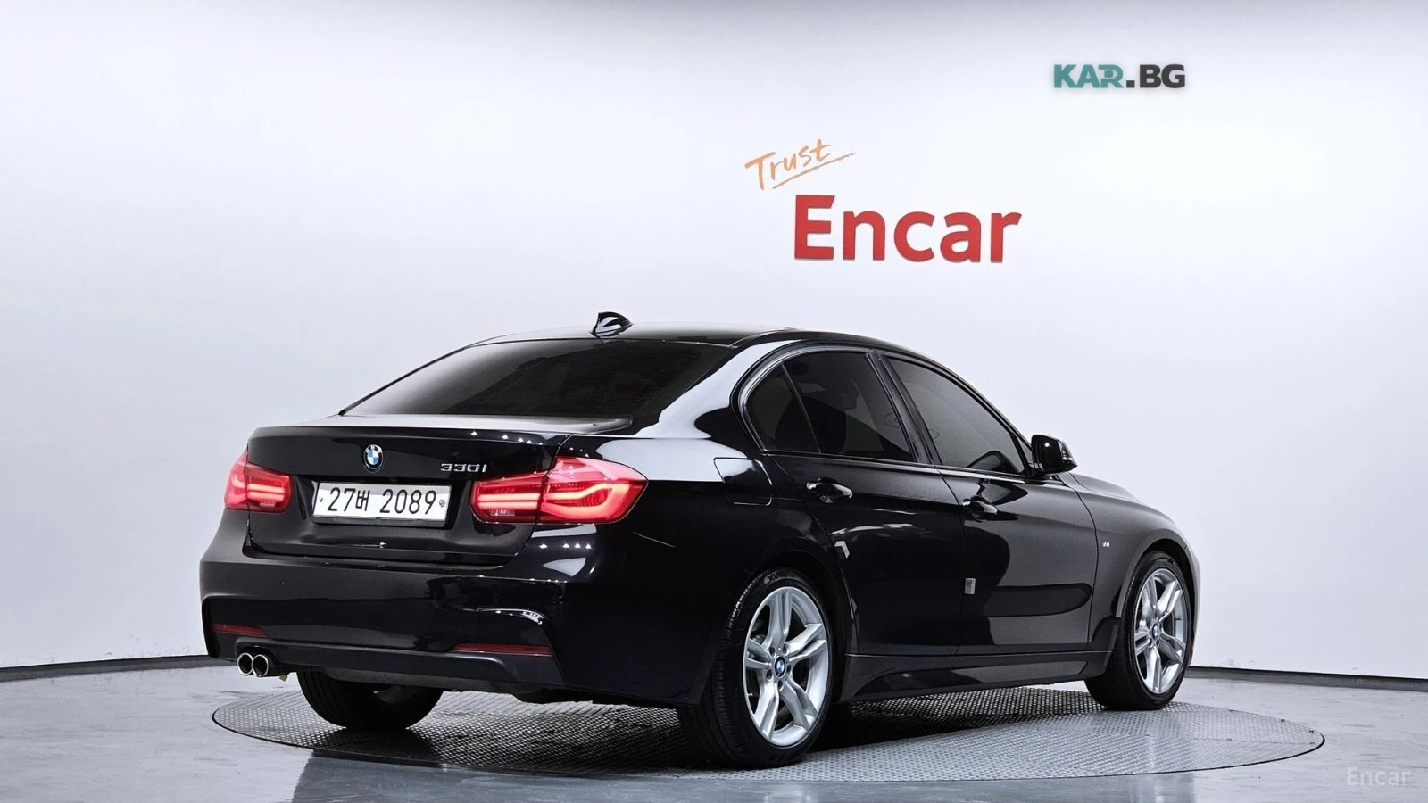 BMW 330 * M-SPORT* КОЖА* ПОДГРЕВ* ШИБИДАХ* HEAD-UP* , снимка 2 - Автомобили и джипове - 54659411