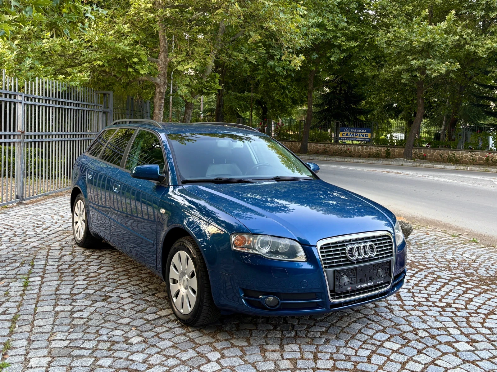 Audi A4 2.0TDI XENON* RECARO* NAVI* , снимка 2 - Автомобили и джипове - 54859468