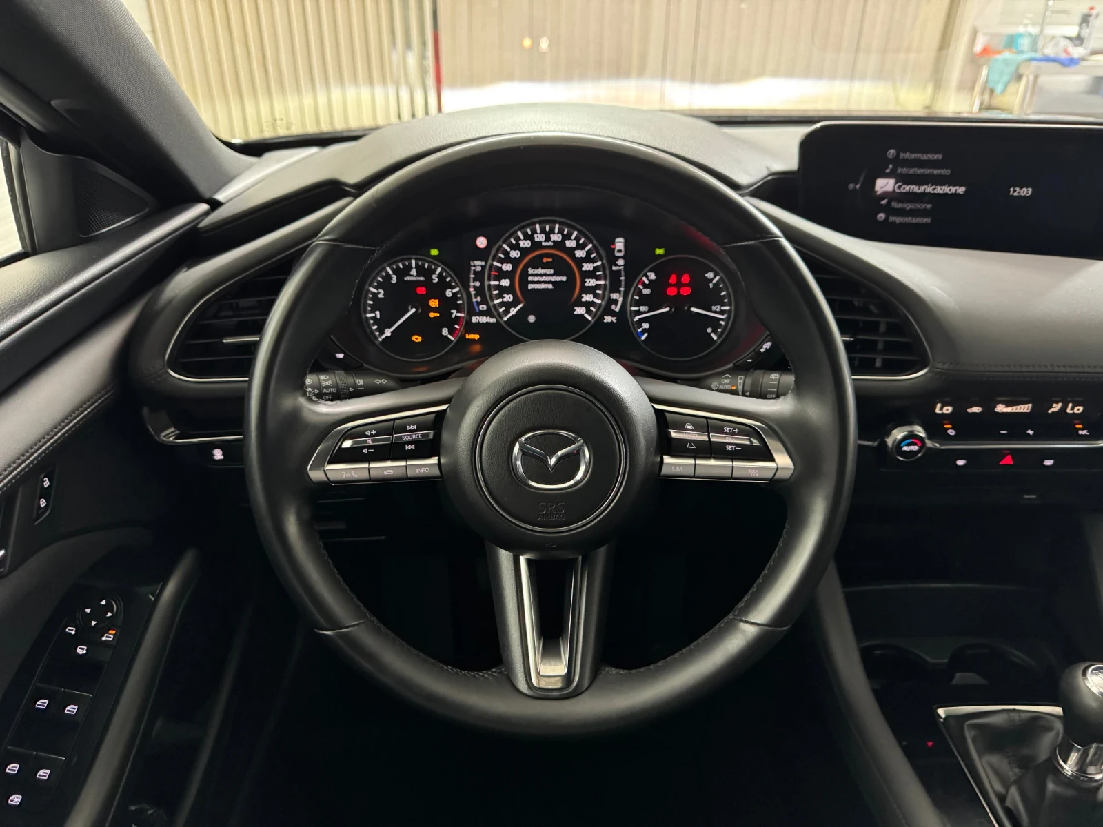 Mazda 3 2.0i 186 h.p. HYBRID EXCLUSIVE | HUD - 87000 km! | Mobile.bg � ����������� 11