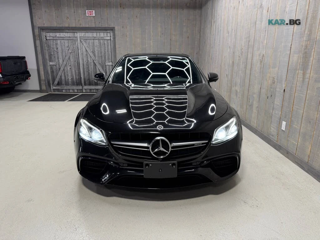 Mercedes-Benz E 63 AMG * 4MATIC* АвтоКредит * (ЦЕНА ДО БГ), снимка 3 - Автомобили и джипове - 55325736