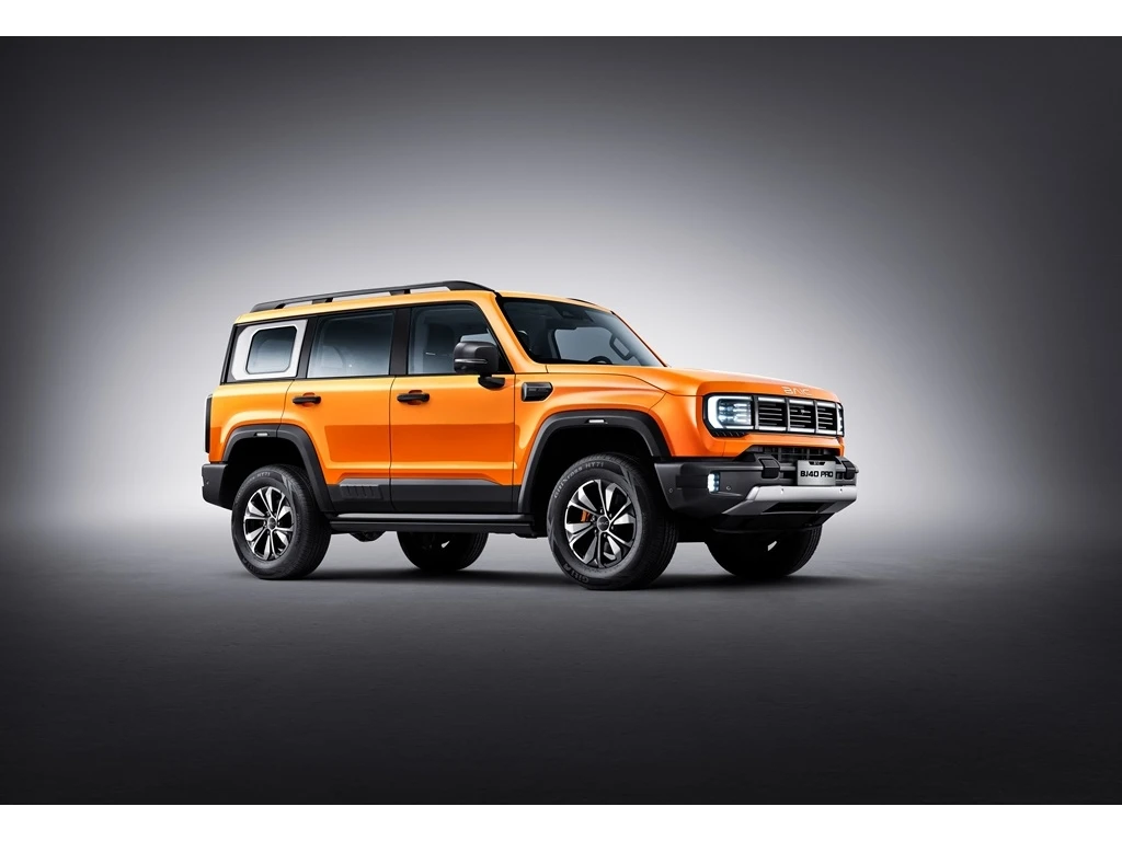 BAIC BJ40 4x4, Месечна вноска от 590  , снимка 3 - Автомобили и джипове - 55377796
