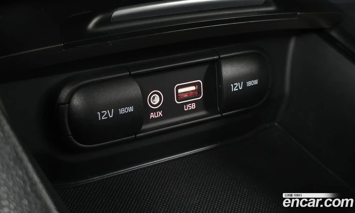 Kia K5 2.0 Luxury, снимка 11 - Автомобили и джипове - 55669086