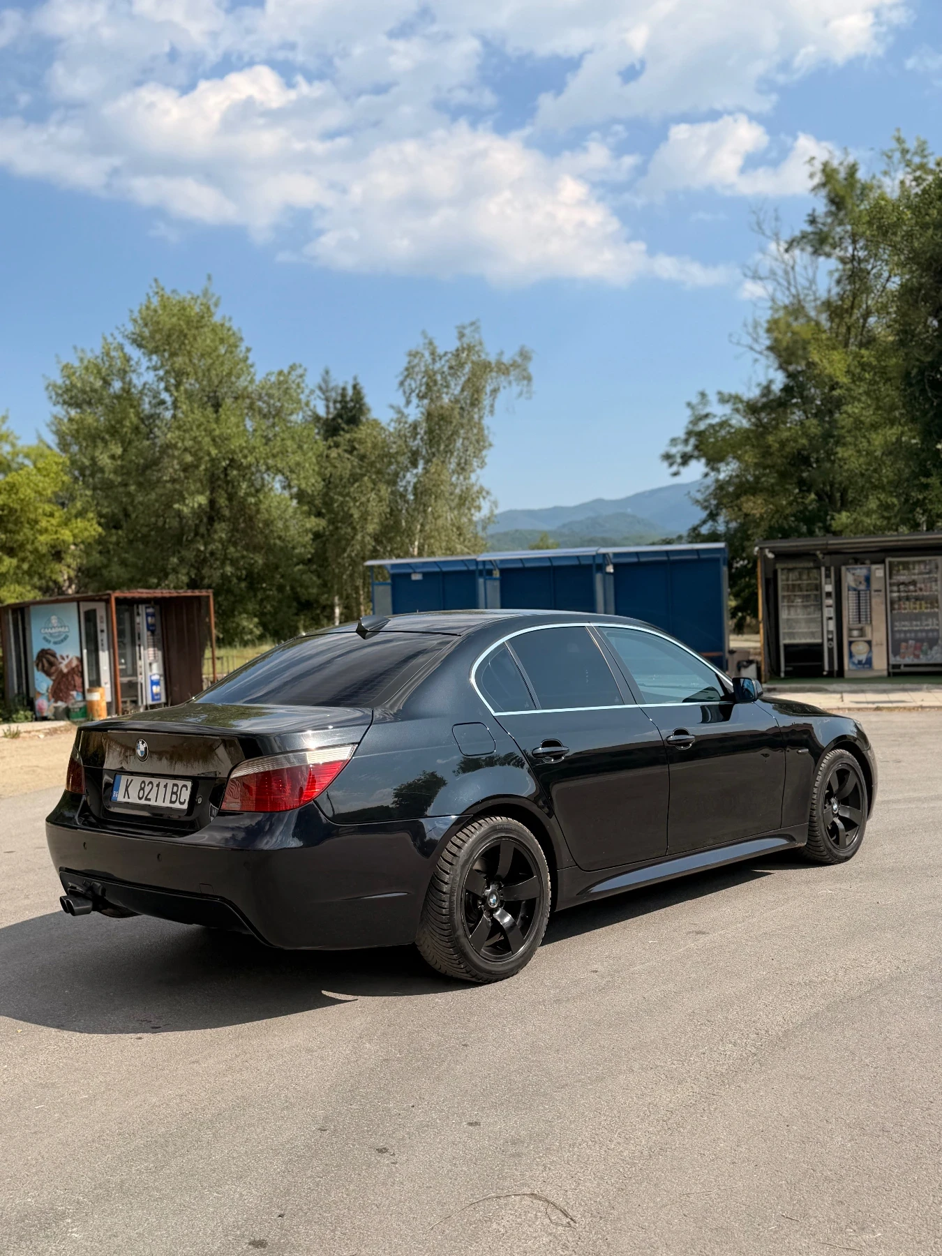 BMW 530, снимка 10 - Автомобили и джипове - 55730545