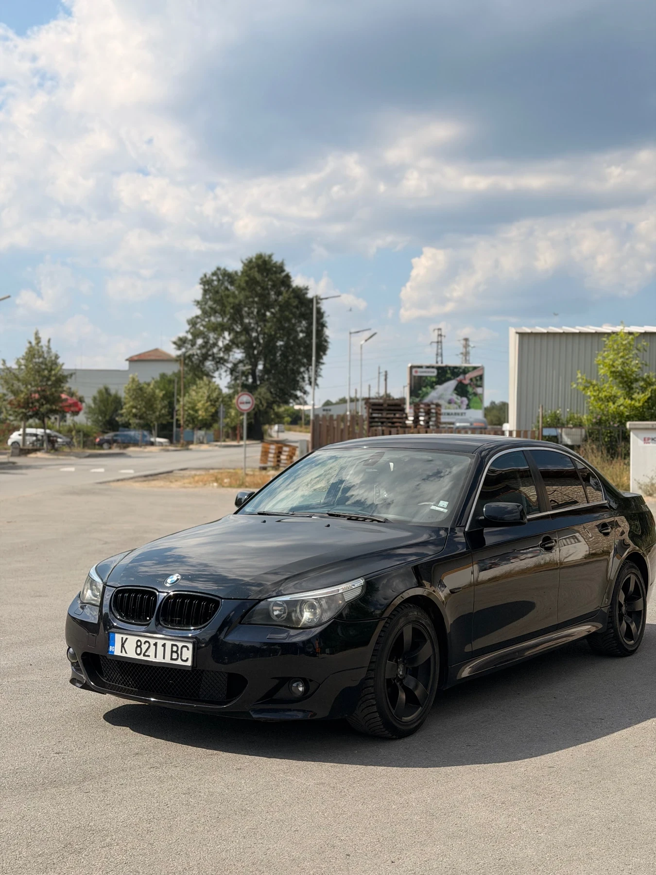 BMW 530