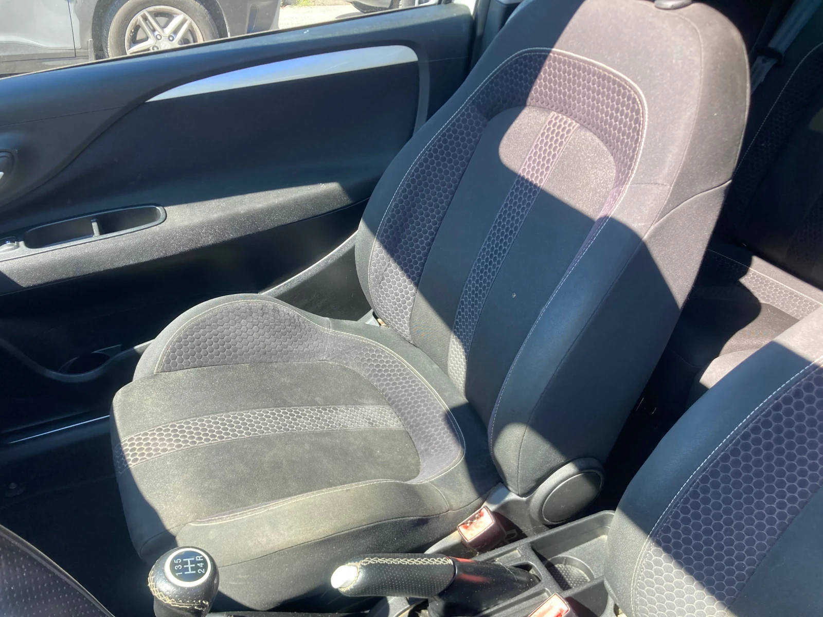 Fiat Punto 1.3 M-Jet 95 konq Evro-5 Klima raboti, снимка 12 - Автомобили и джипове - 56069146