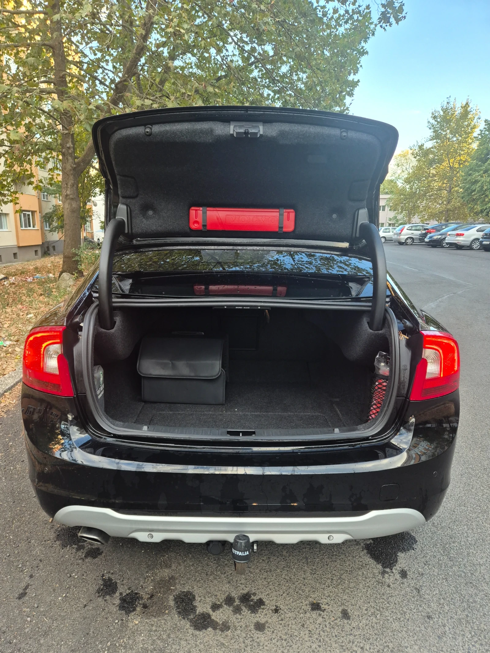 Volvo S60, снимка 7 - Автомобили и джипове - 56201033