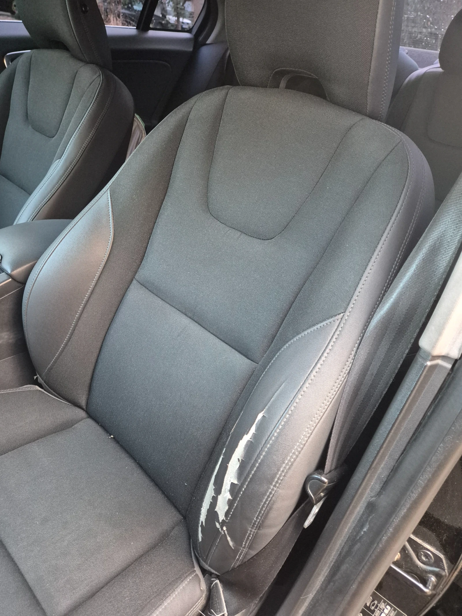 Volvo S60, снимка 12 - Автомобили и джипове - 56201033