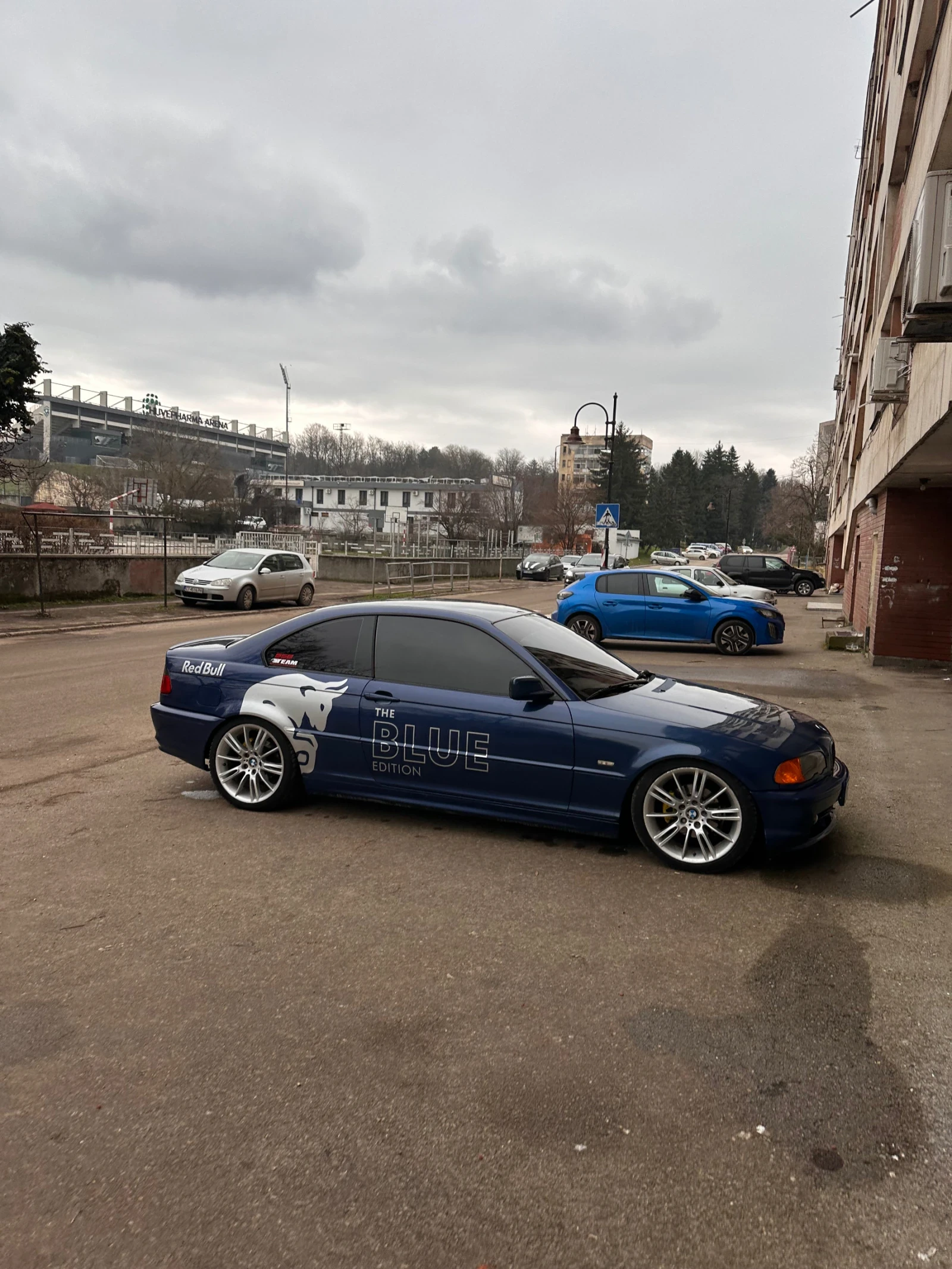 BMW 320, снимка 3 - Автомобили и джипове - 56542477