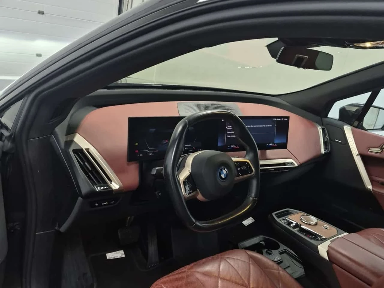 BMW iX Sports Activity Vehicle Xdrive40 * CARFAX *  | Mobile.bg � ����������� 10
