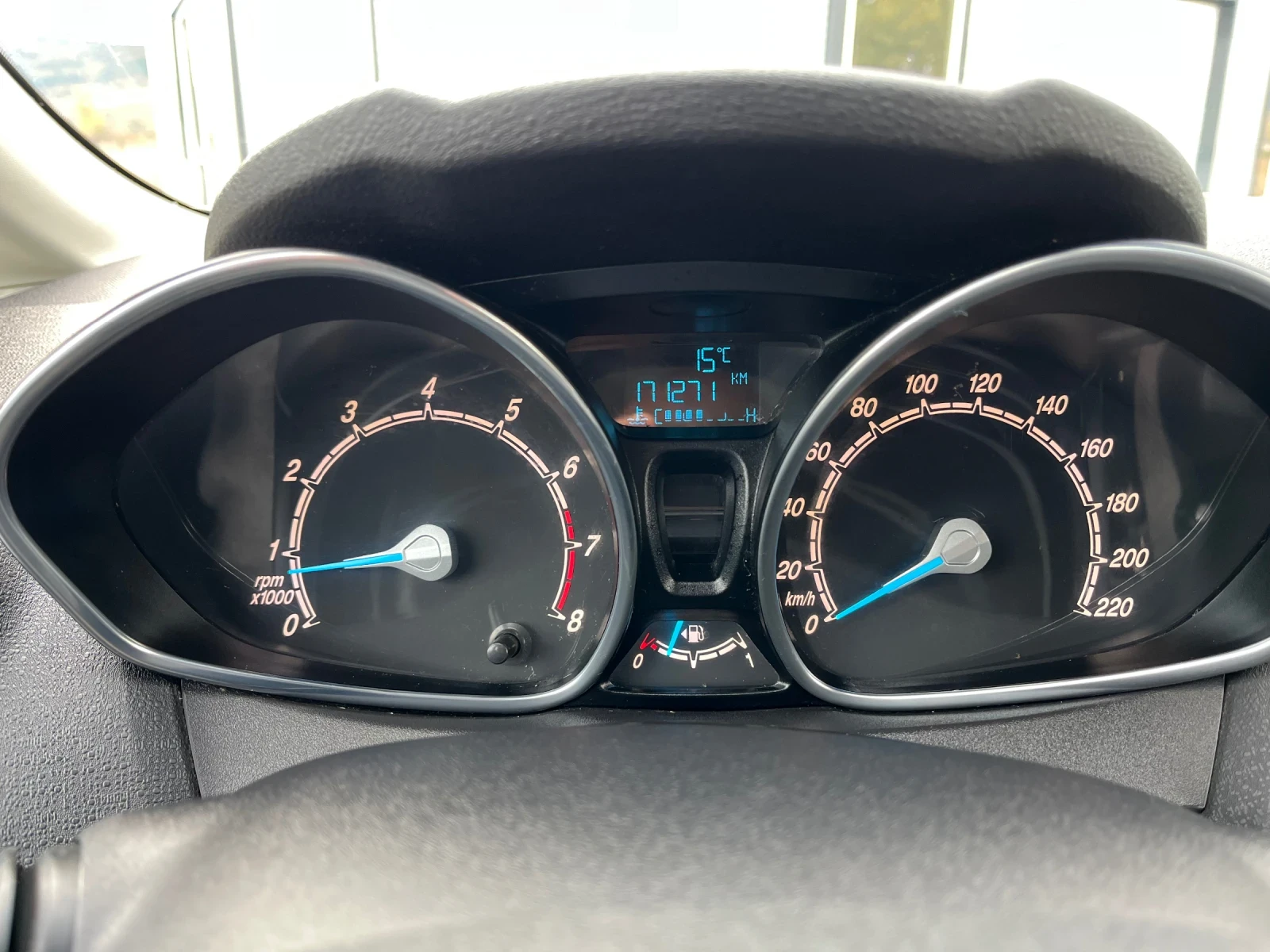 Ford Fiesta 1.4i GPL, снимка 14 - Автомобили и джипове - 56723500