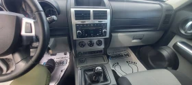 Dodge Nitro 2.8 CRD-4&#215;4-ITALIA - 9600 лв. / 4908.40 € - 10259617 13