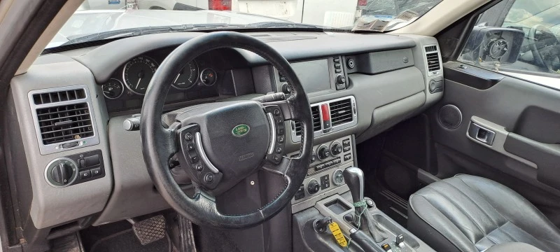 Land Rover Range rover 3.0D Автоматик, снимка 2 - Автомобили и джипове - 40971395