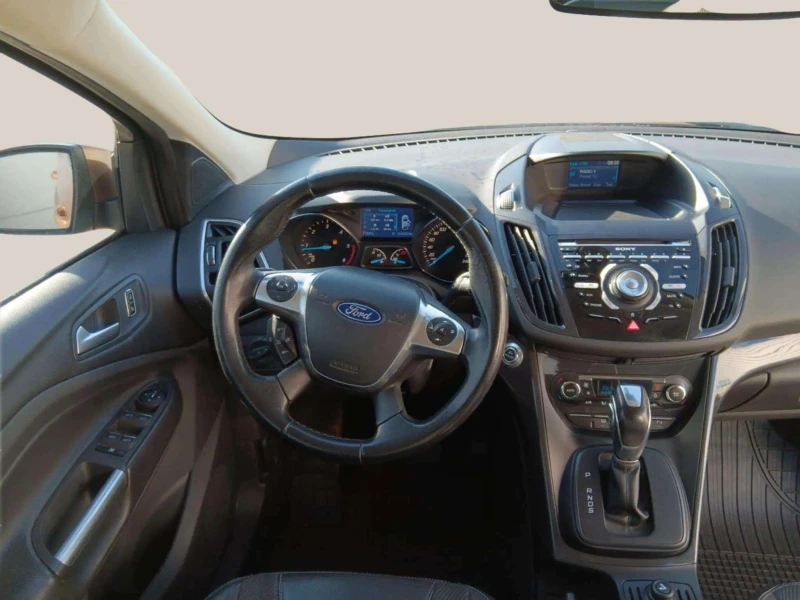 Ford Kuga 2.0 TDCI, снимка 7 - Автомобили и джипове - 48093275