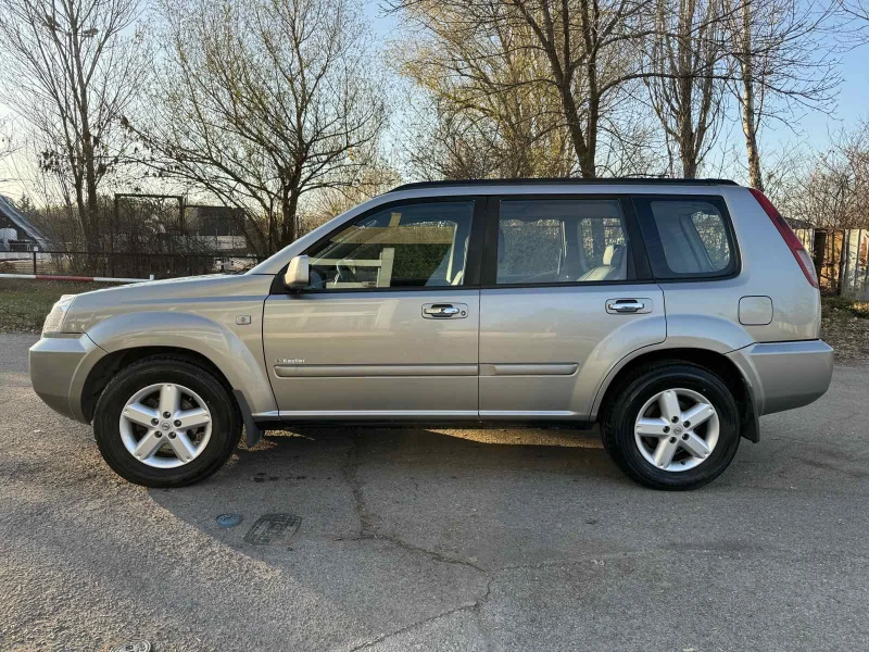 Nissan X-trail, снимка 2 - Автомобили и джипове - 48157888