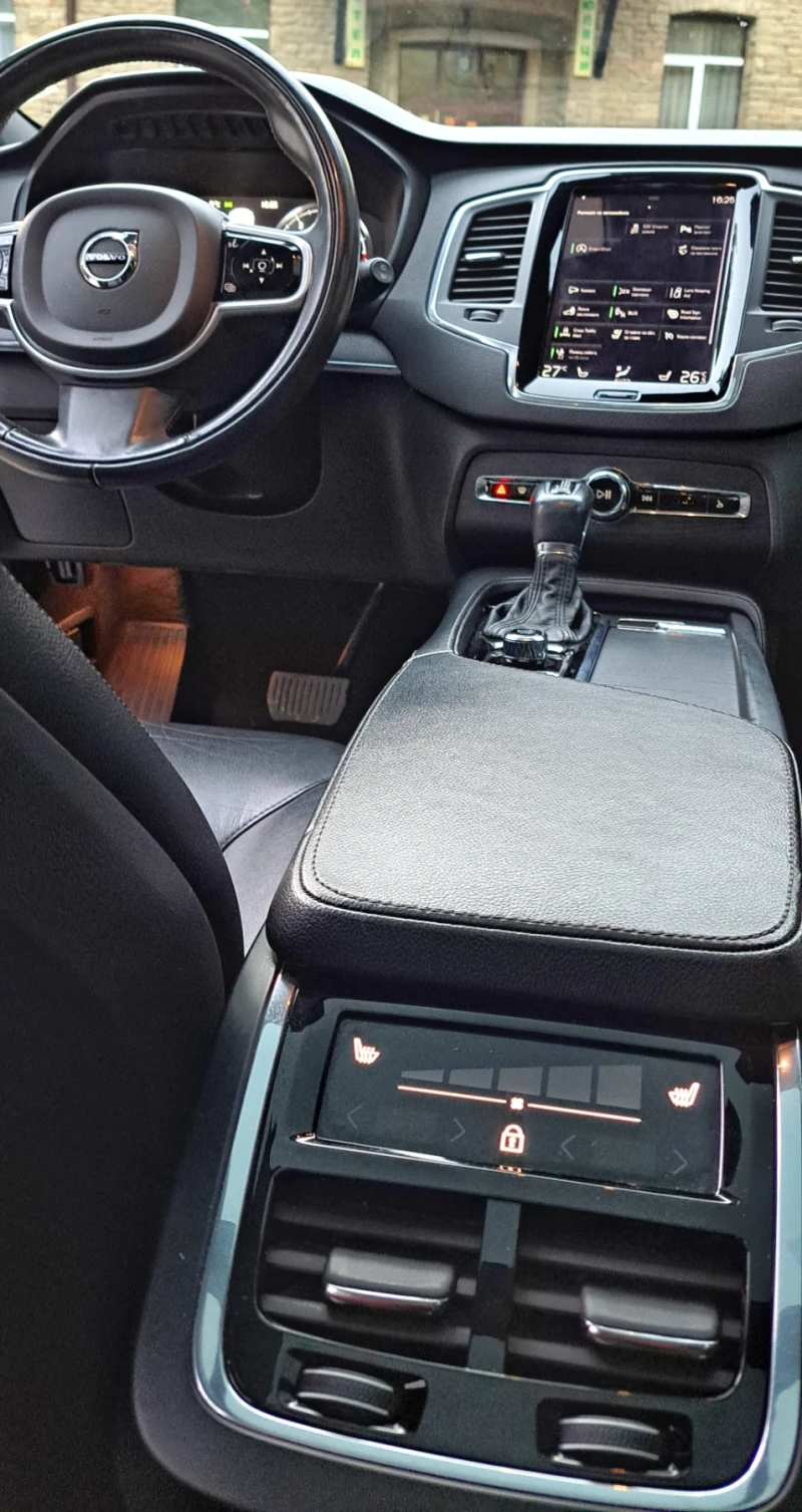 Volvo Xc90 T5 2.0 Turbo 251HP AWD 2020г., снимка 15 - Автомобили и джипове - 48409178