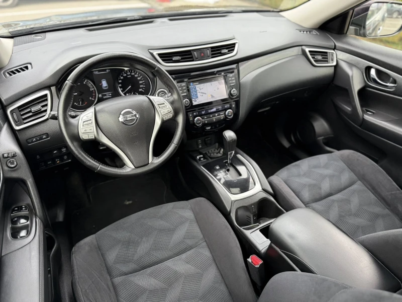 Nissan X-trail 7 местна , снимка 7 - Автомобили и джипове - 52557714