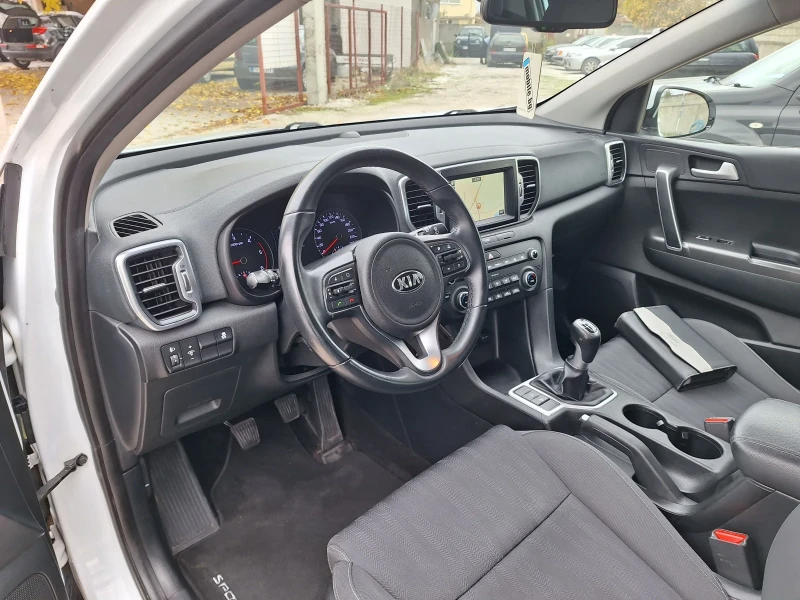 Kia Sportage 1.7d* 6ск/НАВИГАЦИЯ/КАМЕРА/ЛЕД/ЕВРО 6* , снимка 11 - Автомобили и джипове - 53059701