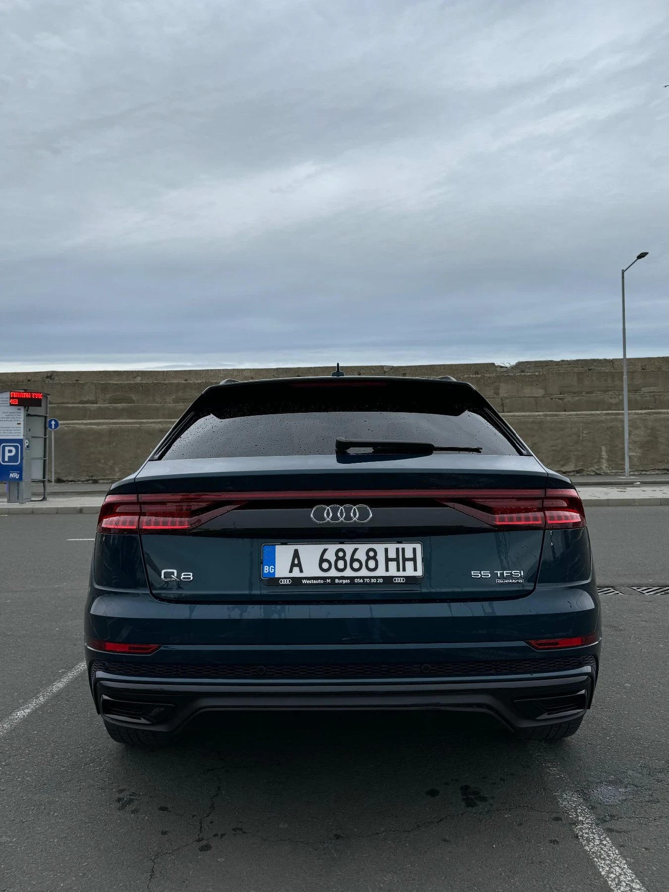 Audi Q8 55 TFSI S-line - изображение 3