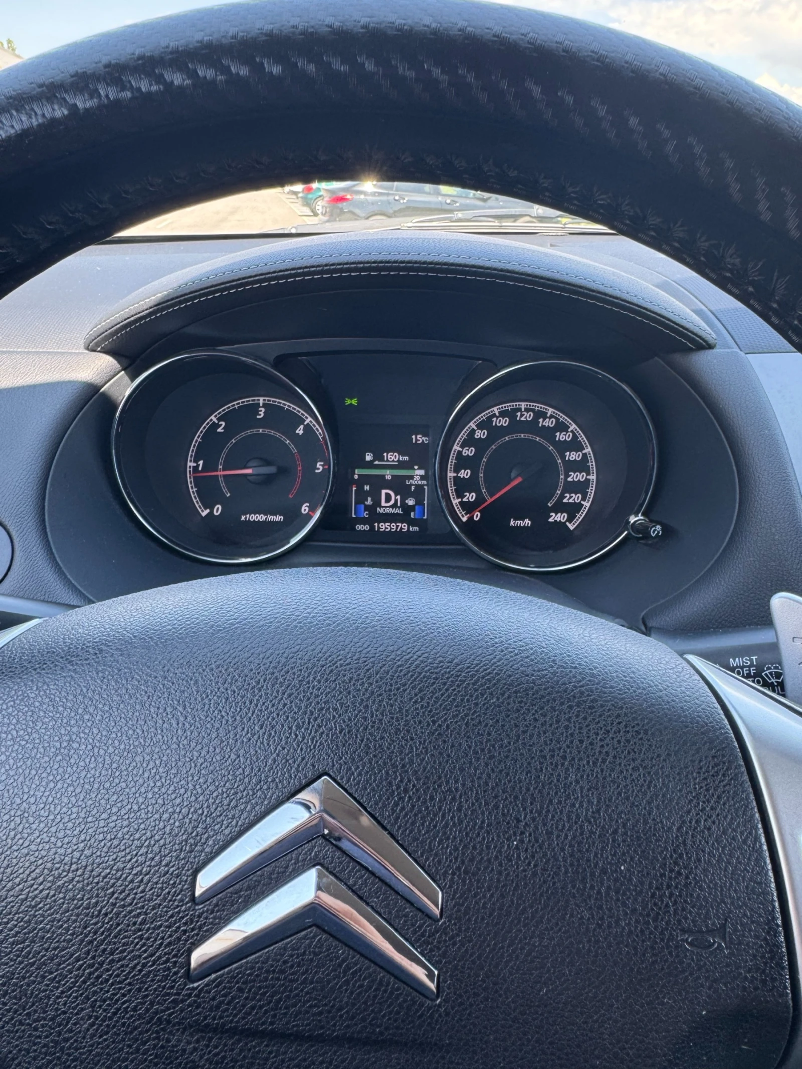 Citroen C-Crosser  - изображение 10