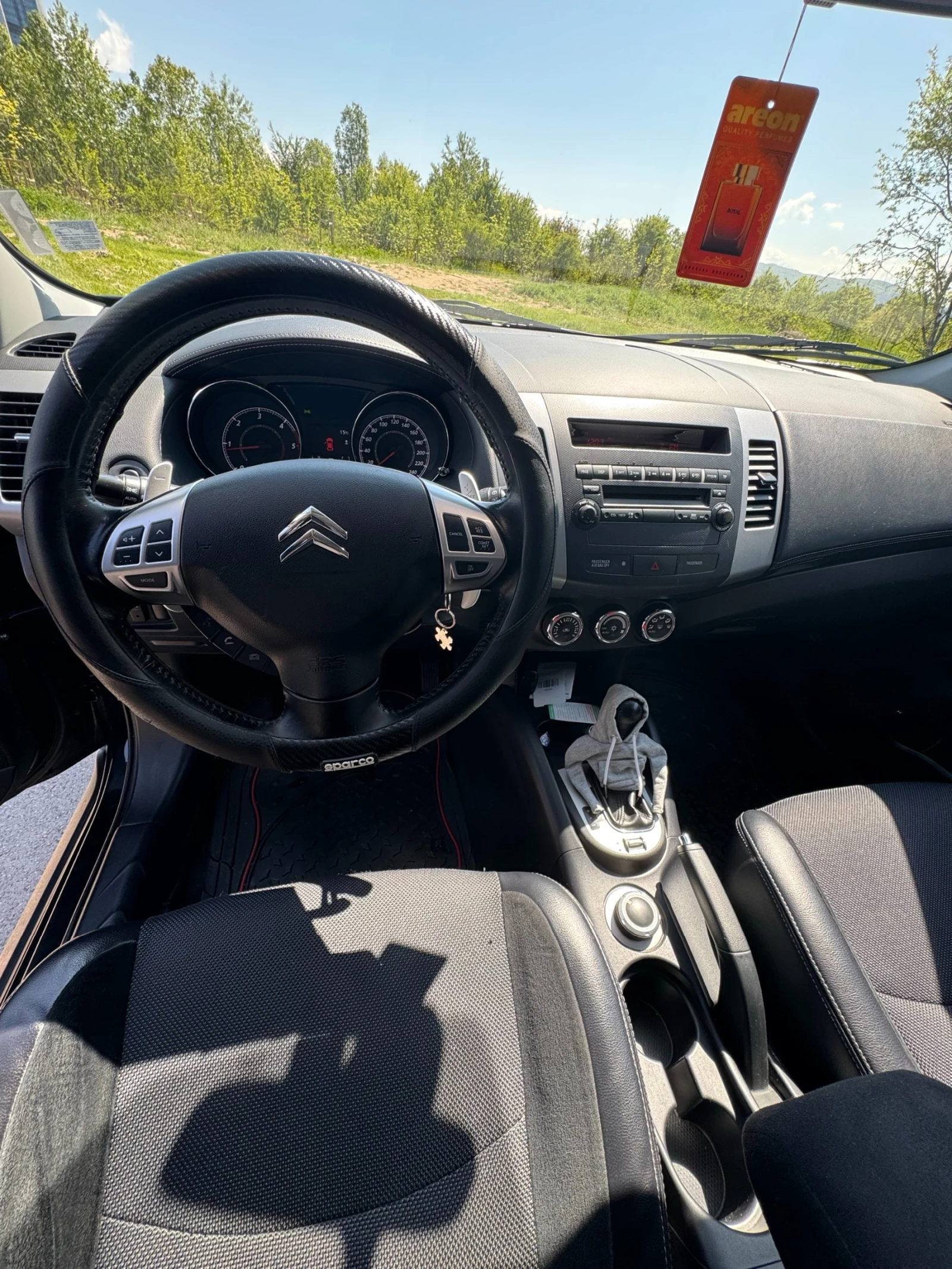 Citroen C-Crosser  - изображение 8