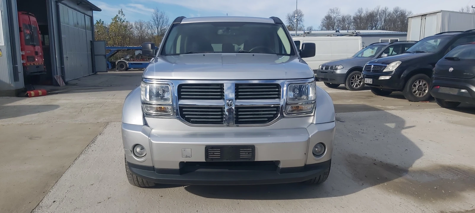 Dodge Nitro 2.8 CRD-4×4-ITALIA - изображение 2