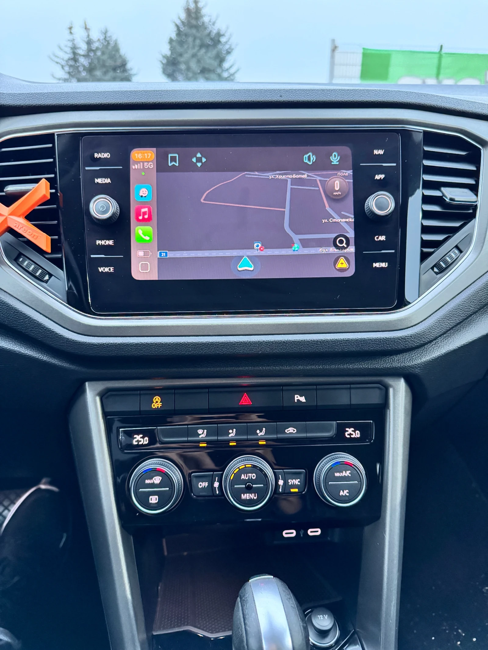 VW T-Roc 2.0TDI 150. DSG Car/play Android Auto | Mobile.bg   12