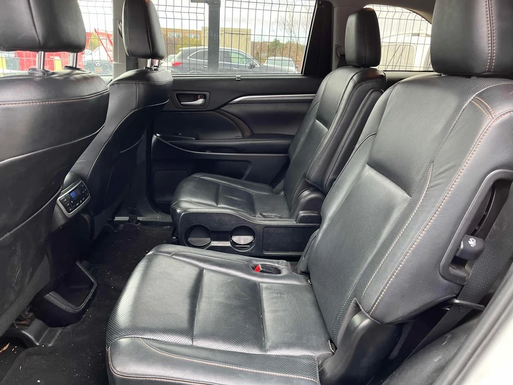 Toyota Highlander 2019 LIMITED AWD * БЕЗ ПЪРВОНАЧАЛНА ВНОСКА*  - изображение 10