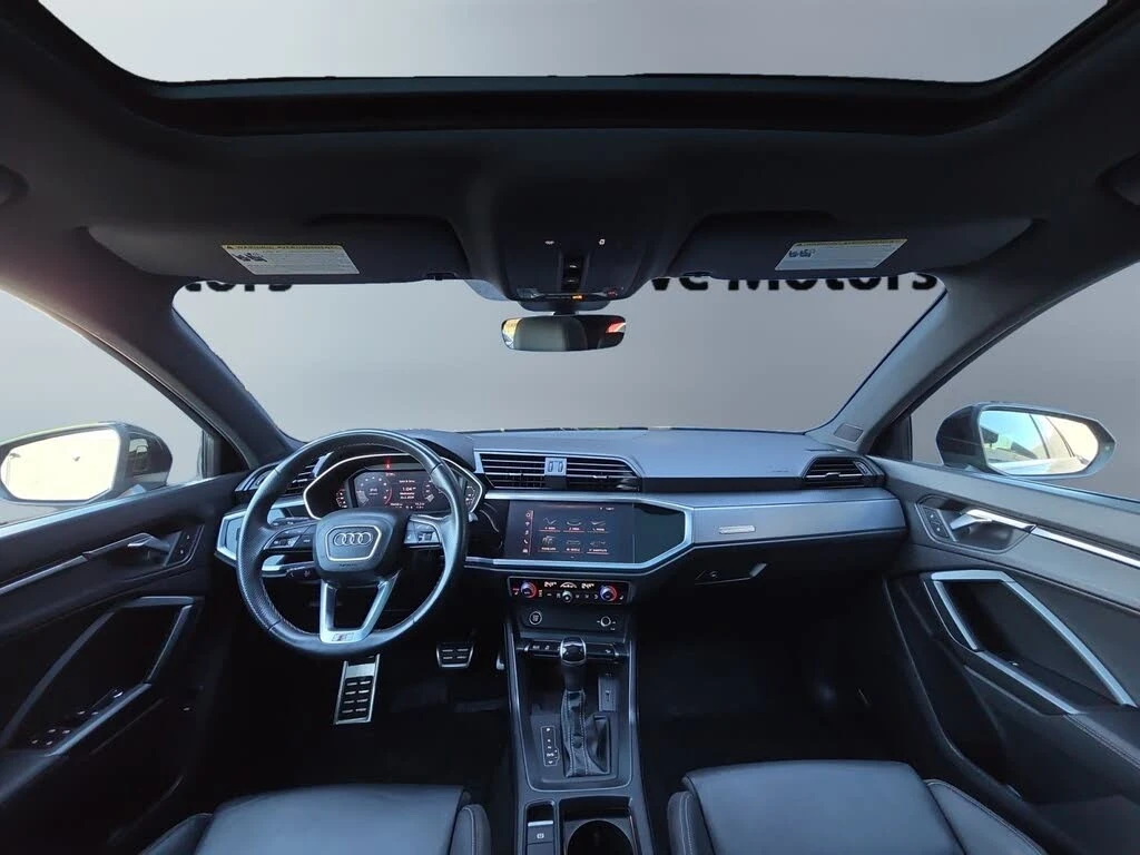 Audi Q3 Premium Plus S Line 45TFSI* АвтоКредит* ЦЕНА ДО БГ, снимка 5 - Автомобили и джипове - 53989062