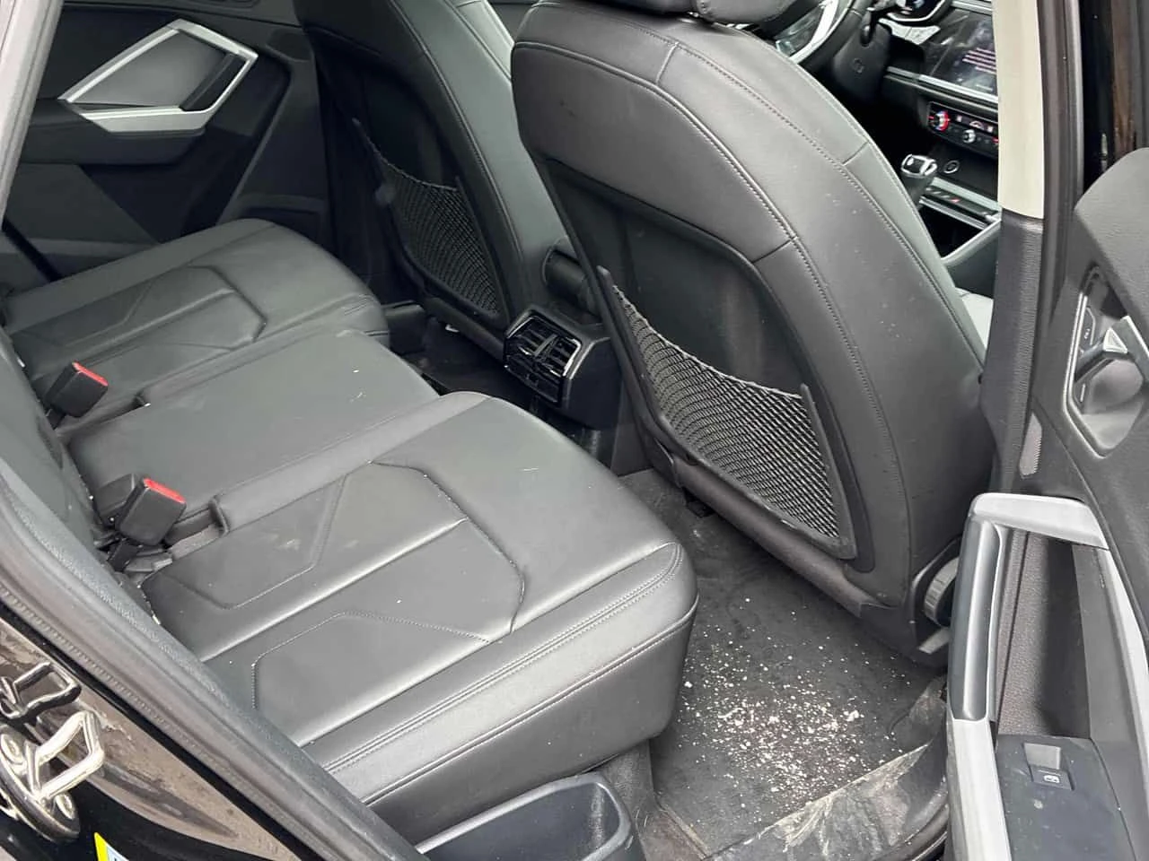 Audi Q3 * 45 TFSI quattro * MATIX* PANO* KEYLESS* , снимка 14 - Автомобили и джипове - 54162129