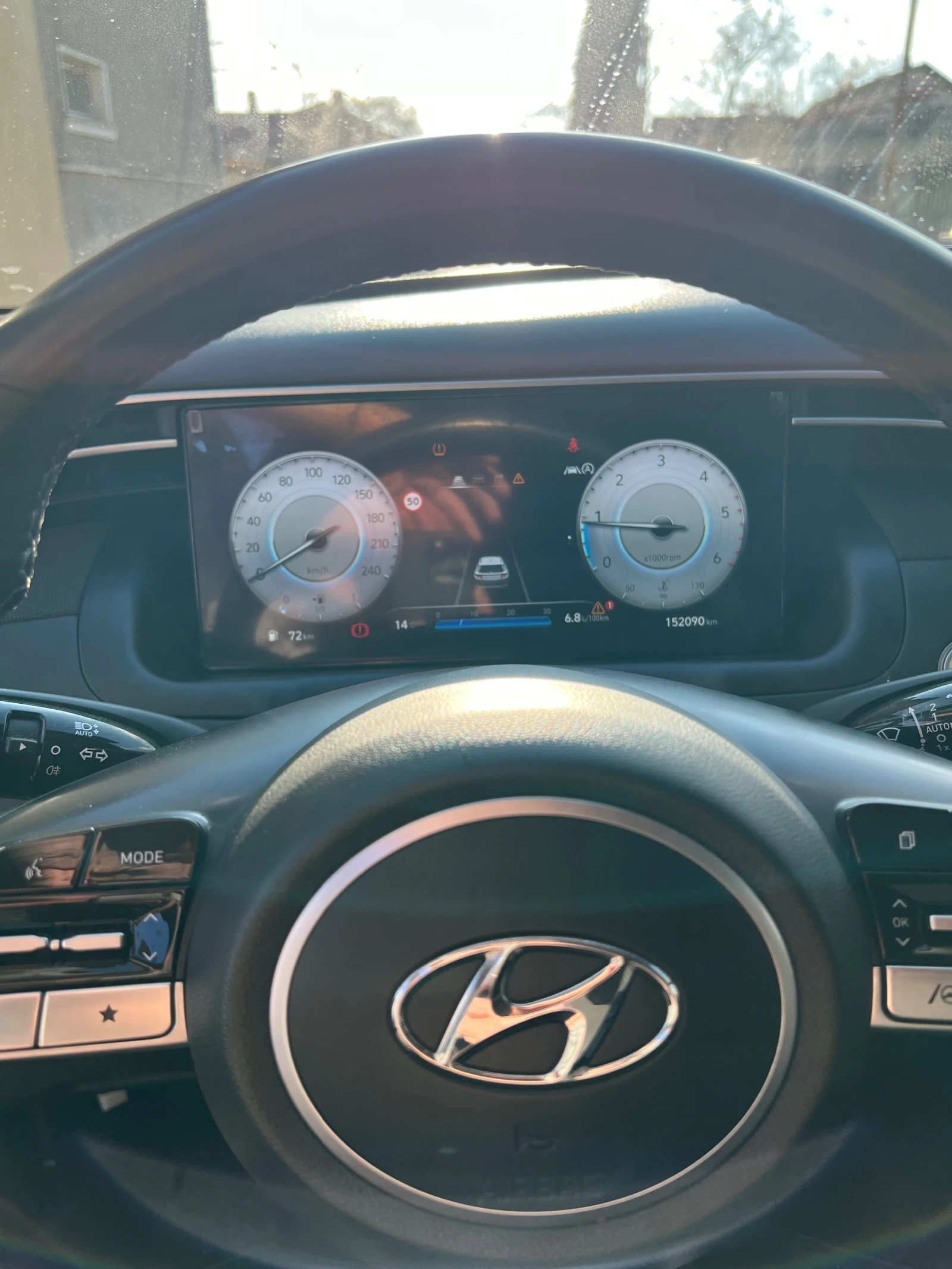 Hyundai Tucson 1.6CRDi, снимка 5 - Автомобили и джипове - 54990850