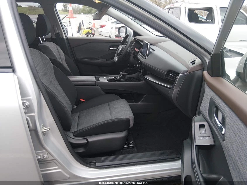 Nissan Rogue 1.5l | Mobile.bg � ����������� 5