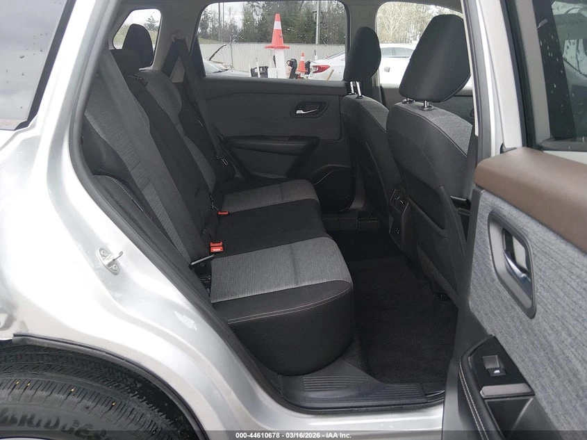 Nissan Rogue 1.5l | Mobile.bg � ����������� 8