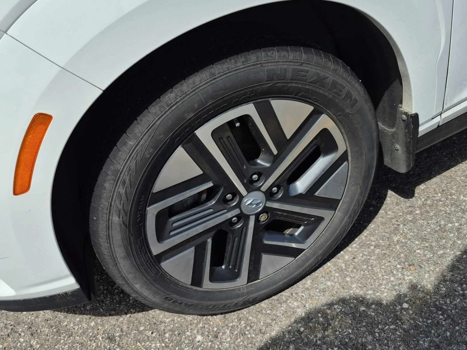 Hyundai Kona Preffered* 2ключа, снимка 6 - Автомобили и джипове - 54768200