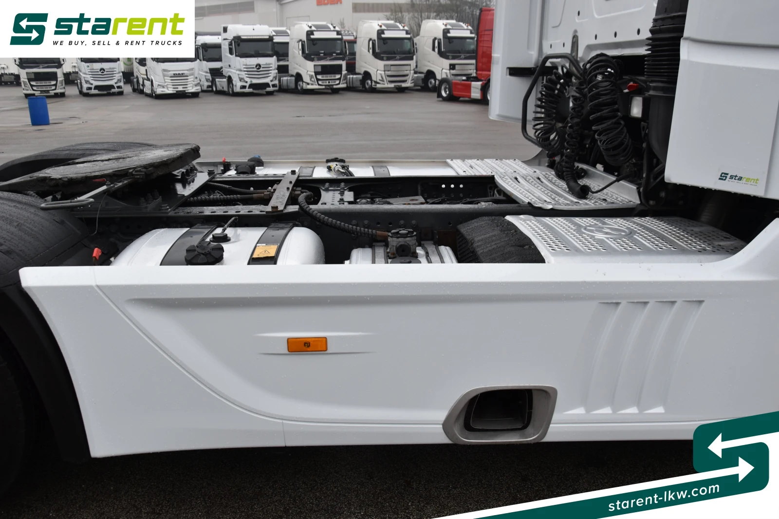 Mercedes-Benz Actros SZM25135 - изображение 10