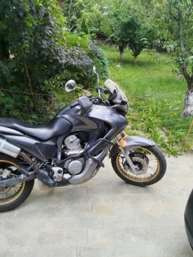     Honda Xlv