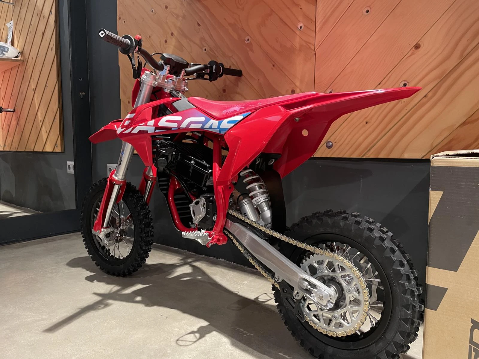 GASGAS MC E-5 2024 Демо - изображение 5