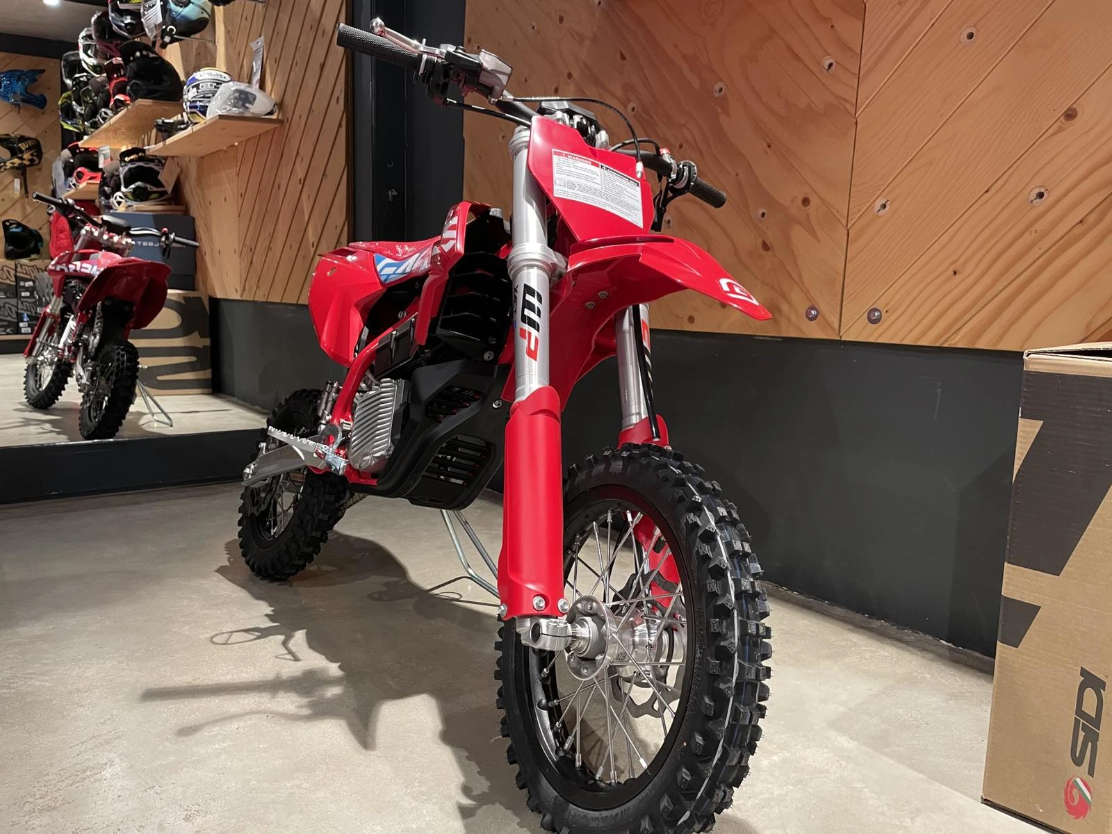 GASGAS MC E-5 2024 Демо - изображение 4