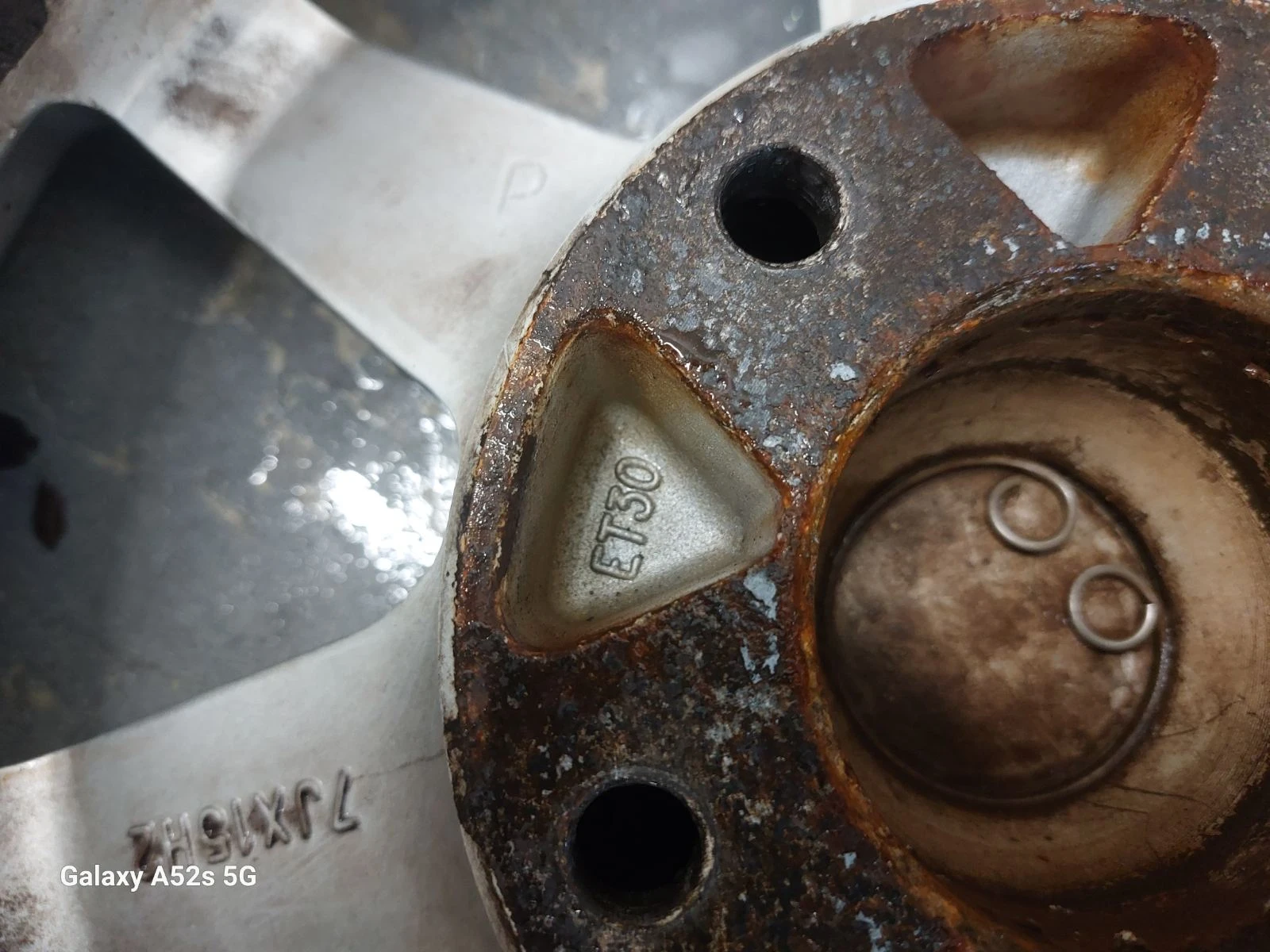    205/60R15 | Mobile.bg   14