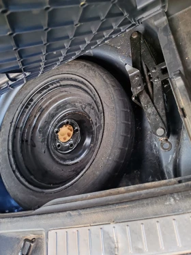 Toyota Avensis Два броя 2.2 , 2.0 дизел , седан и комби, снимка 7