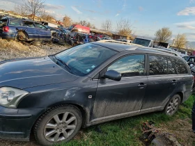 Toyota Avensis Два броя 2.2 , 2.0 дизел , седан и комби, снимка 3