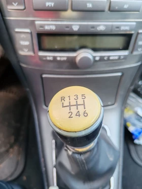 Toyota Avensis Два броя 2.2 , 2.0 дизел , седан и комби, снимка 11