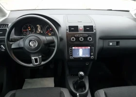 VW Touran 1.6 TDi 7 Местен, снимка 9