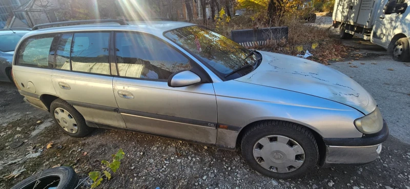 Opel Omega, снимка 4 - Автомобили и джипове - 48004904