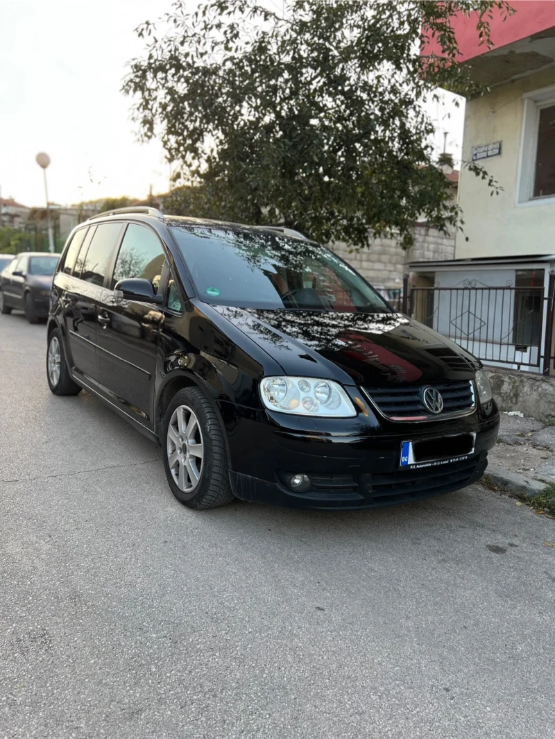 VW Touran 1.9 TDI, снимка 1 - Автомобили и джипове - 48424500