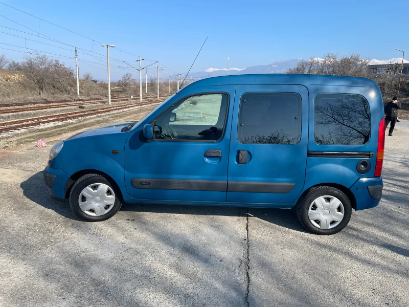 Renault Kangoo, снимка 10 - Автомобили и джипове - 49231043